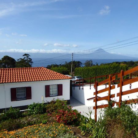 Azorean Cottage Sao Jorge Urzelina Bagian luar foto