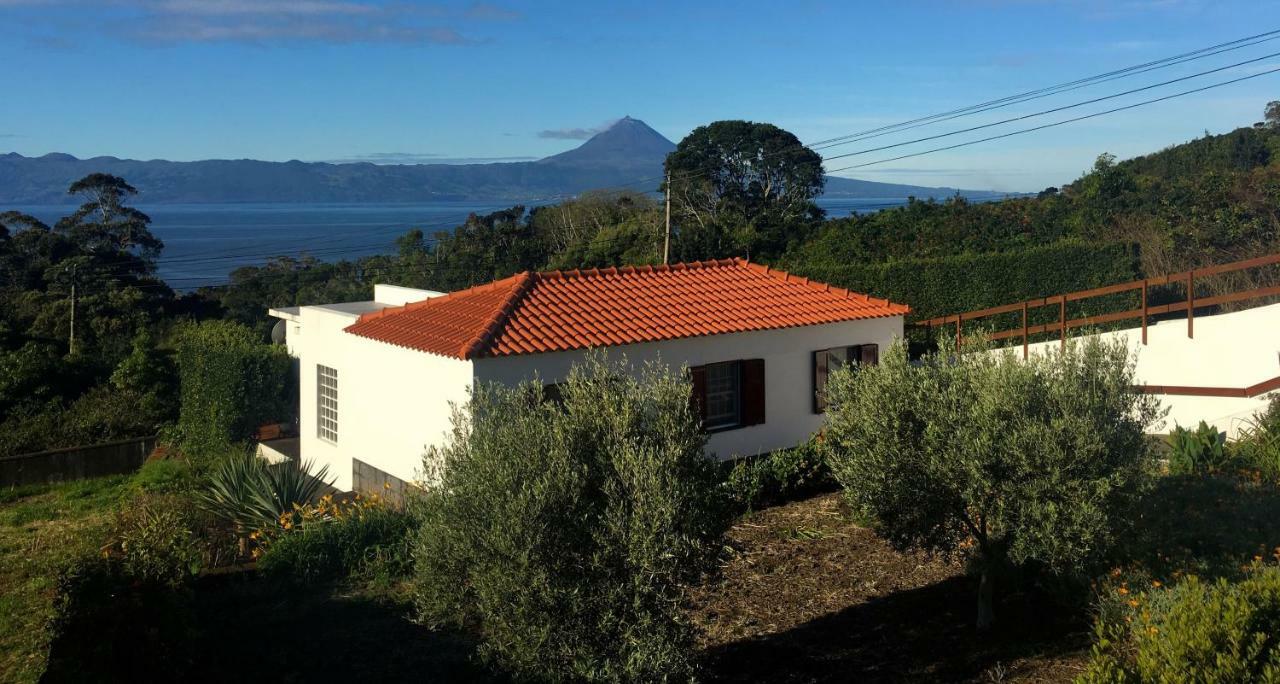 Azorean Cottage Sao Jorge Urzelina Bagian luar foto